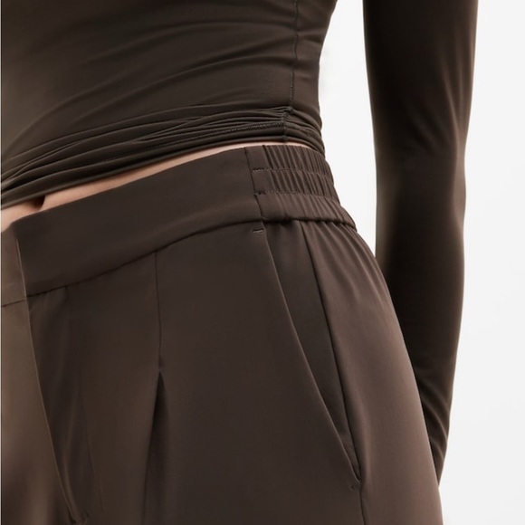 NWT Athleta Pinnacle Truffle Trouser Size 12/P - Picture 6 of 8